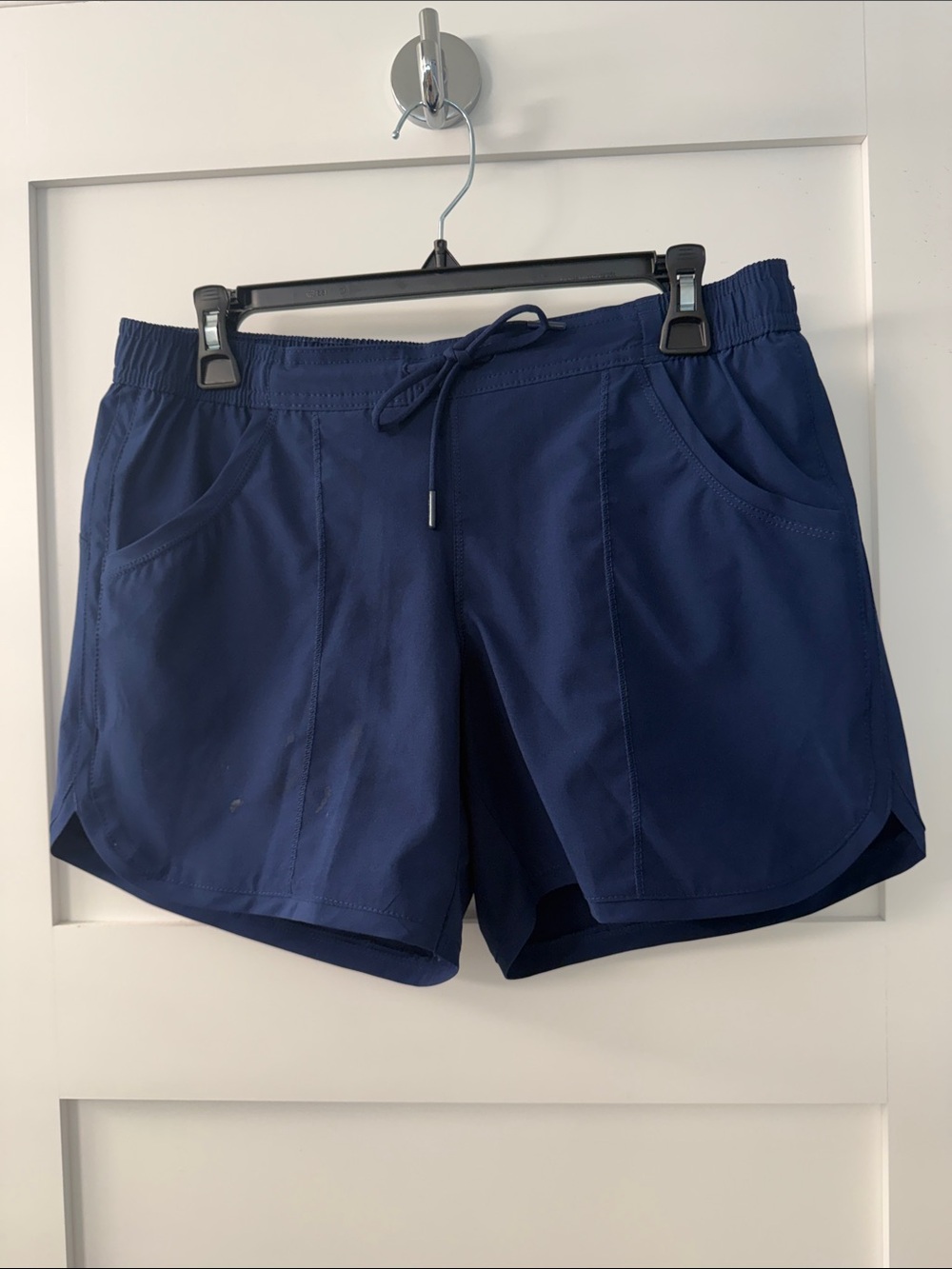 Lands' End Active Athletic Shorts - Picture 1 of 7